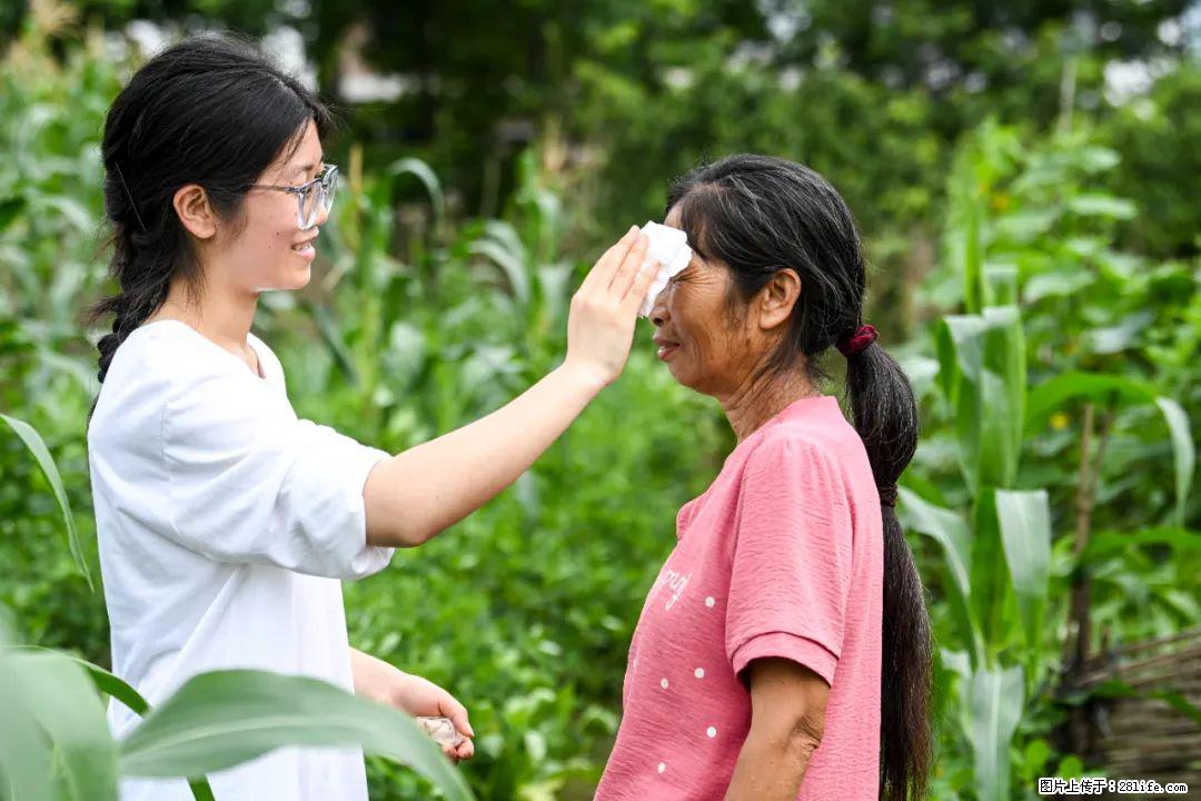全网追的“扁担女孩”，找了一份暑假工，时薪12元 - 广安生活资讯 - 广安28生活网 ga.28life.com