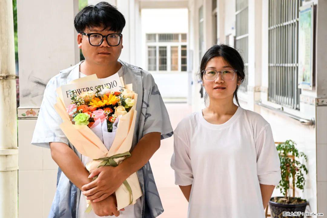 全网追的“扁担女孩”，找了一份暑假工，时薪12元 - 广安生活资讯 - 广安28生活网 ga.28life.com